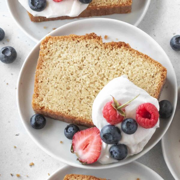 GLUTEN FREE  POUND CAKE